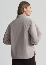 Load image into Gallery viewer, Tilley Light Padded Jacket
