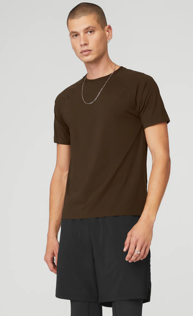Tシャツ・カットソー [Alo Yoga] Idol Performance Tee Idol Performance Tee – Move With Us LFT