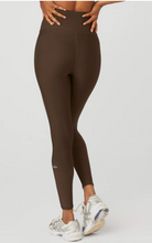 Load image into Gallery viewer, 7/8 High-Waist Airlift Legging