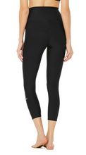Load image into Gallery viewer, High Waist Airlift Capri
