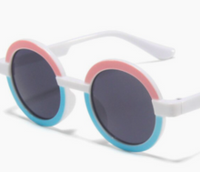 Load image into Gallery viewer, Theodora Sunglasses
